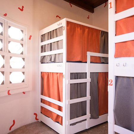 Macarena Hostel Flores Luaran gambar